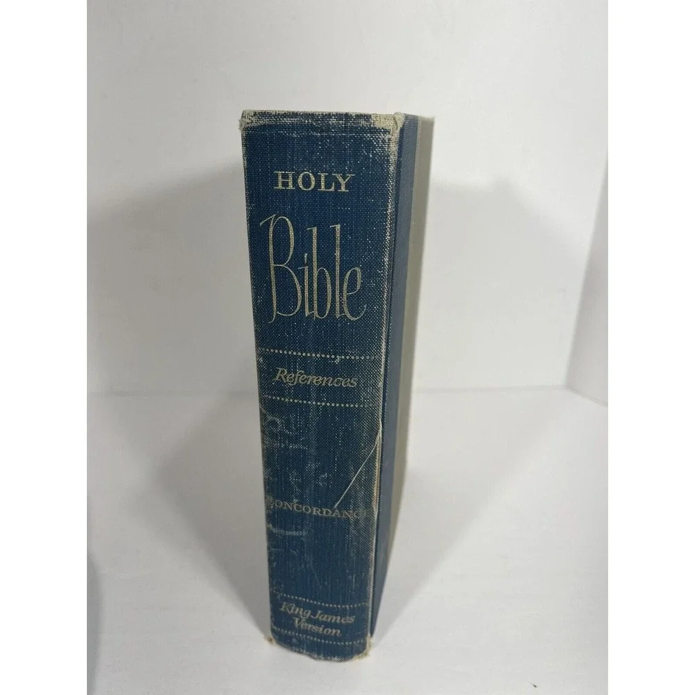 Holy Bible Reference Edition King James Version w/ Concordance + Bonus Religious